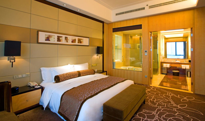 Crowne Plaza Yichang by IHG, Yichang, China
