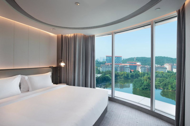 Crowne Plaza Wuhan Optics Valley by IHG, Wuhan, 中国