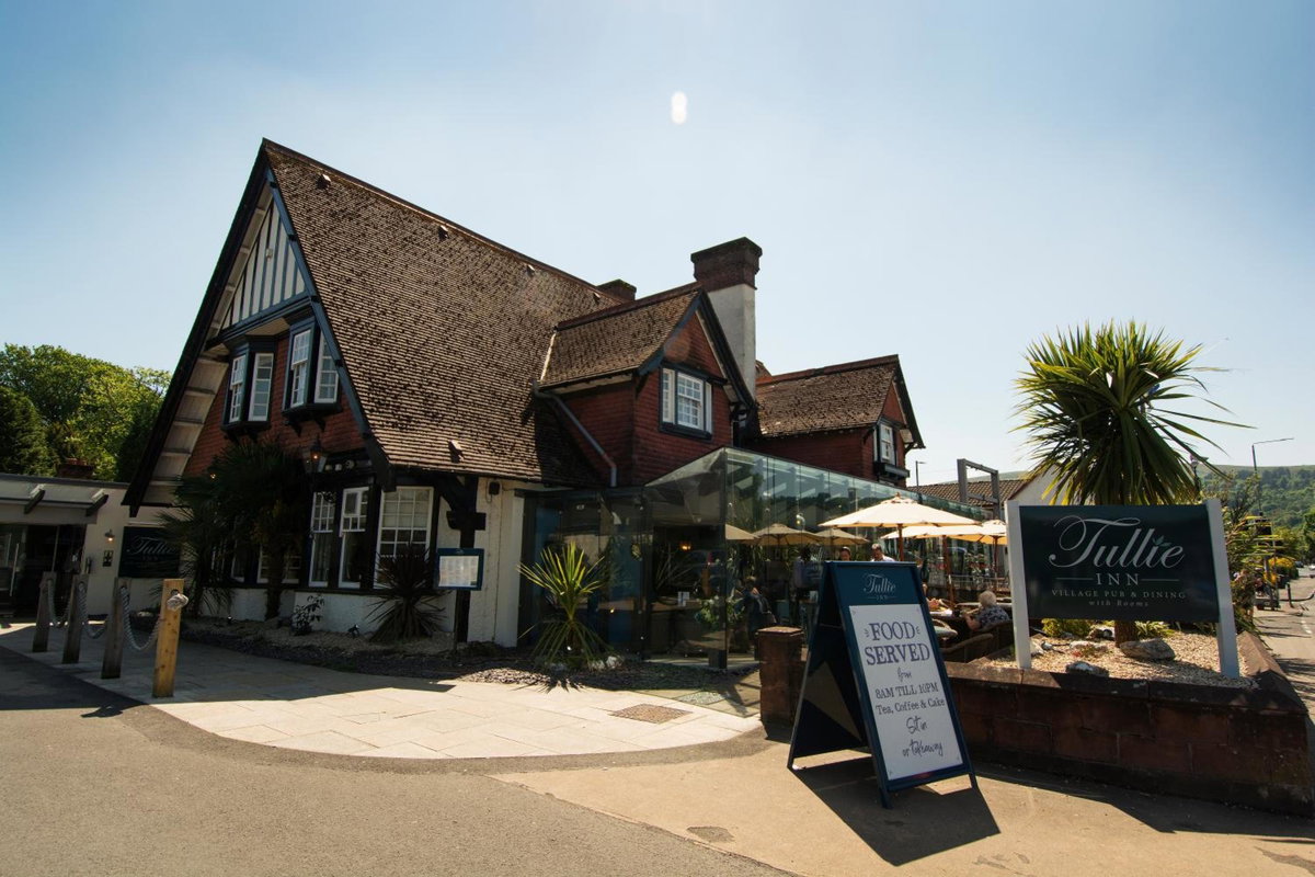 Hôtel · Tullie Inn, Vale Of Leven