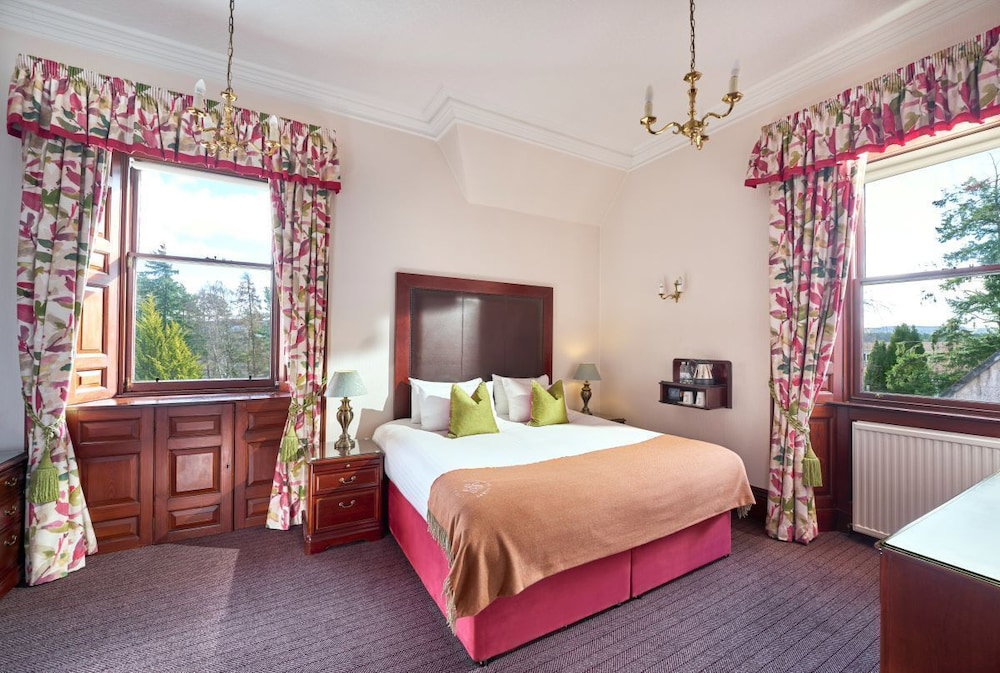 Hotel · Lochardil House Hotel, Inverness