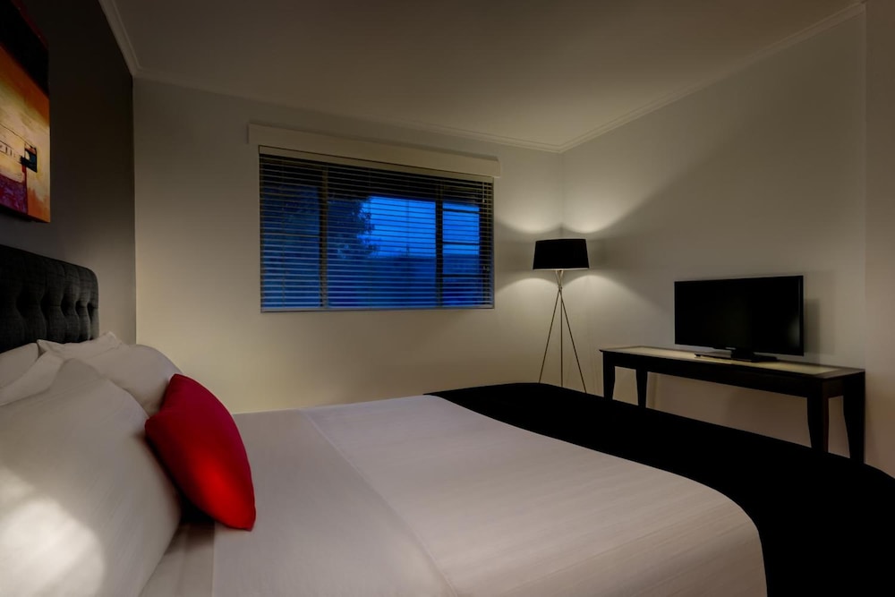 Hotel · Crest on Barkly Serviced Apartments, Saint Kilda