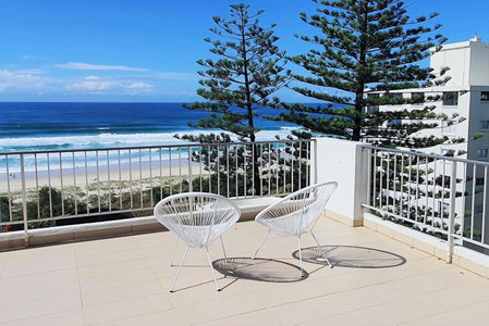 Surfers Chalet, Surfers Paradise, Australia