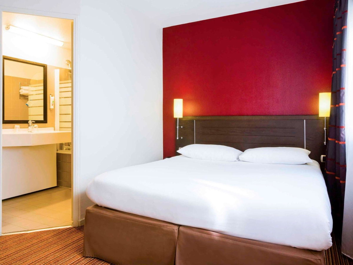 ibis Styles Nantes Centre Place Royale, France