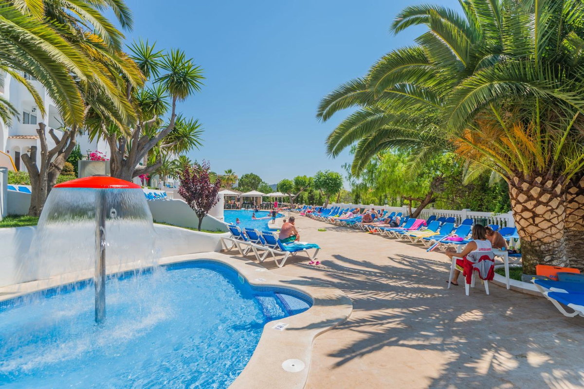 Aparthotel Holiday Center, Spanien