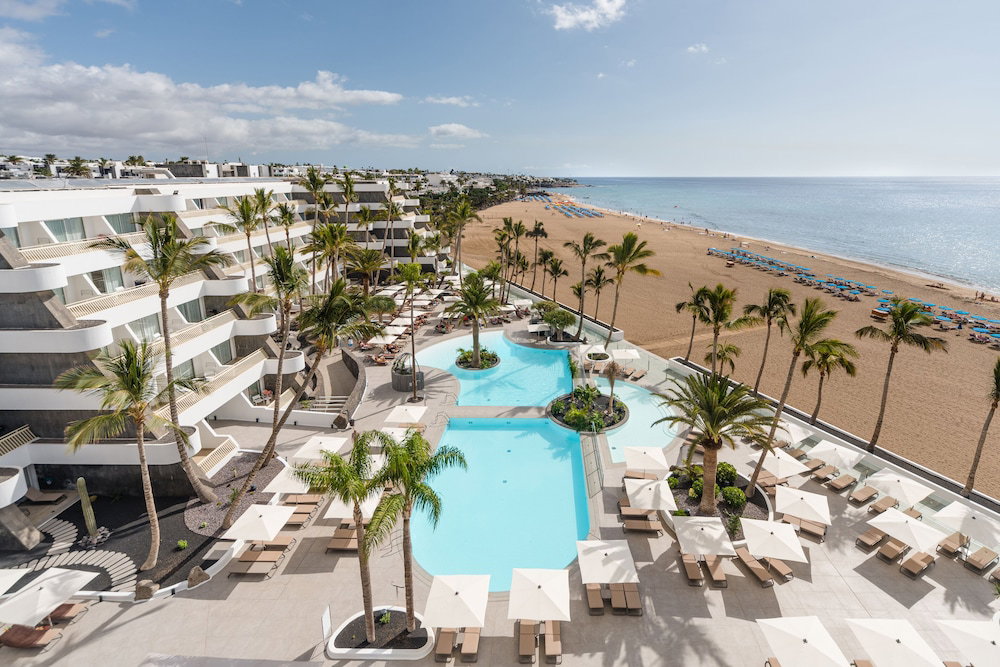 Hotel · Plus Fariones Suite Hotel, Puerto Del Carmen