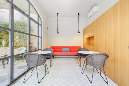 Le Palacete by Sweett, el Camp d'en Grassot i Gracia Nova, Spain