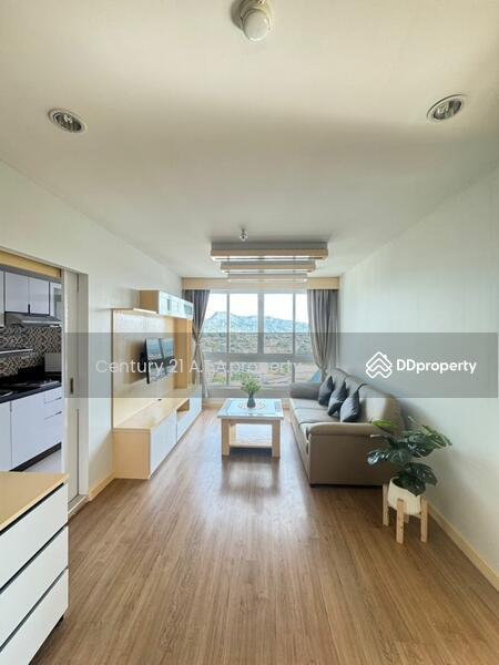 Ladda Condo View, Chon Buri, Thailand