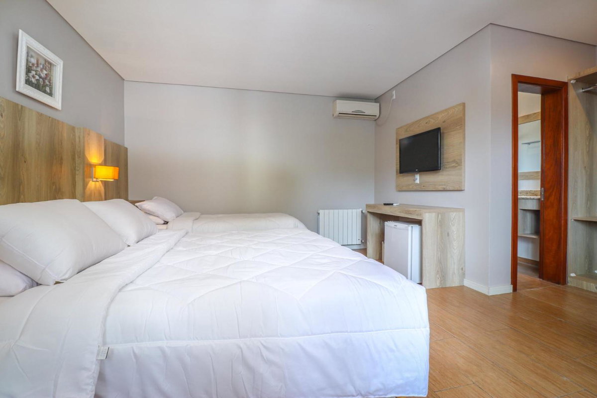 Hotel · Pousada Bella Viena, Canela