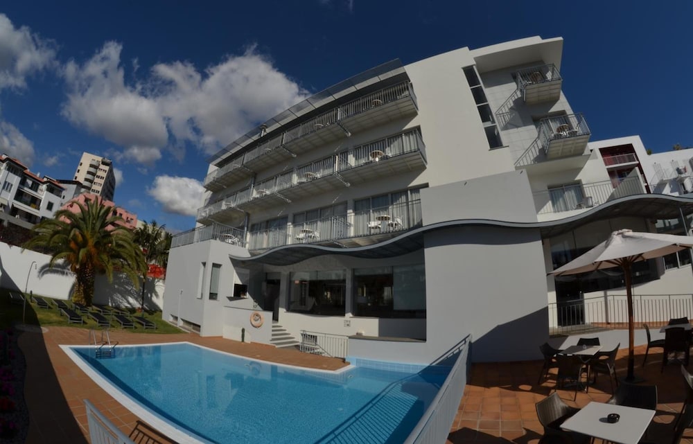 Madeira Bright Star Hotel, Portugal