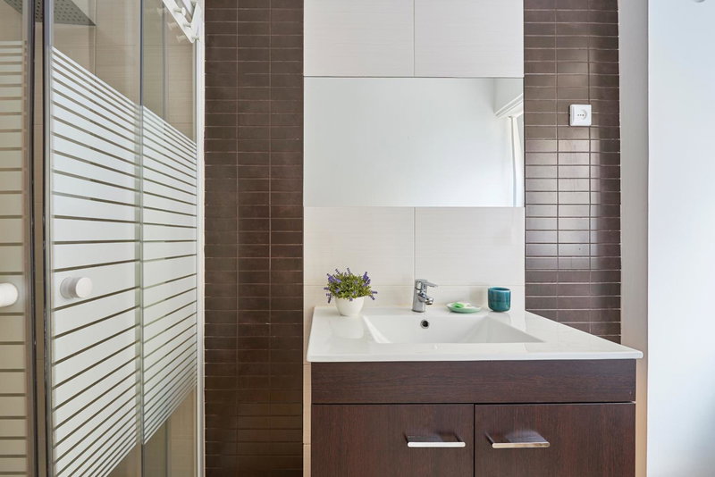 Belém Light Filled Apartment, By TimeCooler, Alges, Portugal