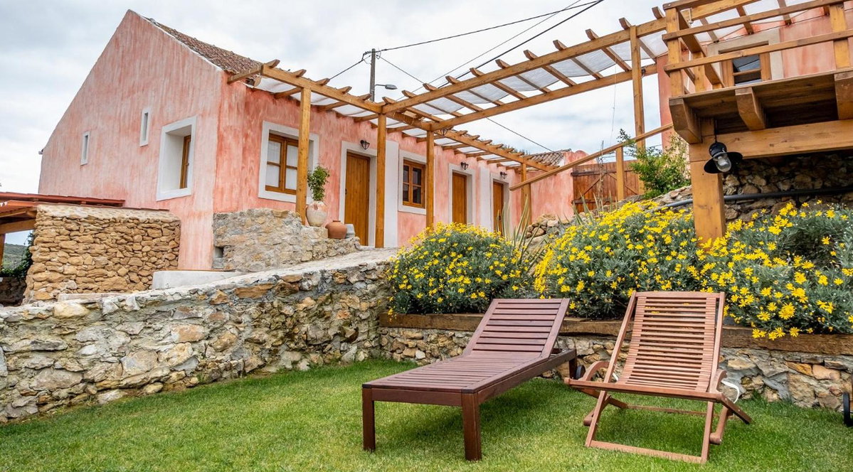 Hotel · Terra Lodge, Torres Vedras