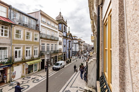 YOUROPO - Capela, Porto, Portugal