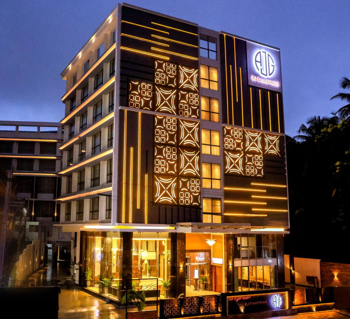 Hotel · AJ Grand Hotel, Mangalore