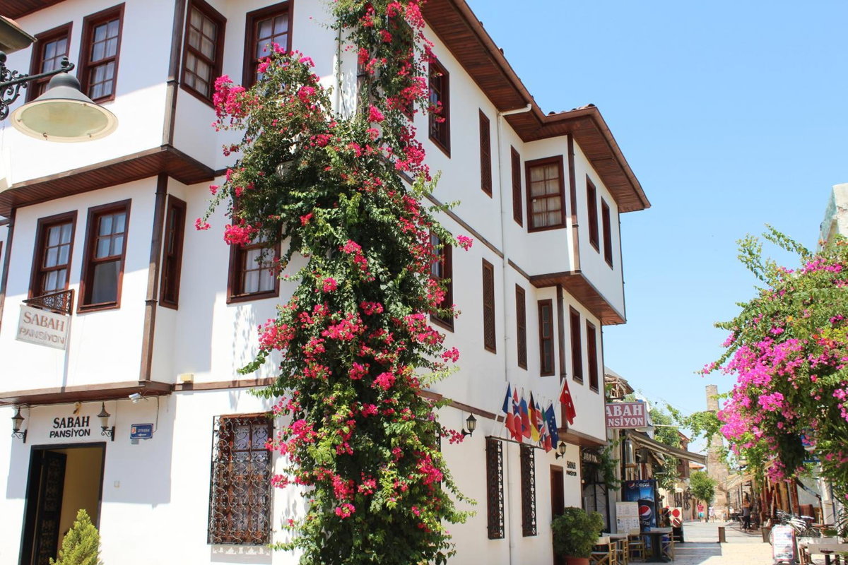 Hotel · Sabah Pansiyon, Antalya