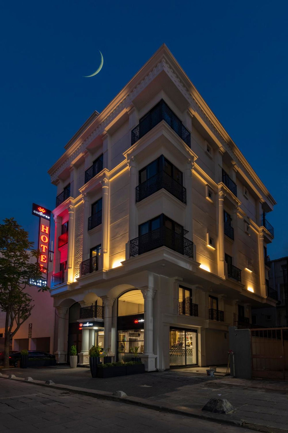 Confores Hotel, Turquie