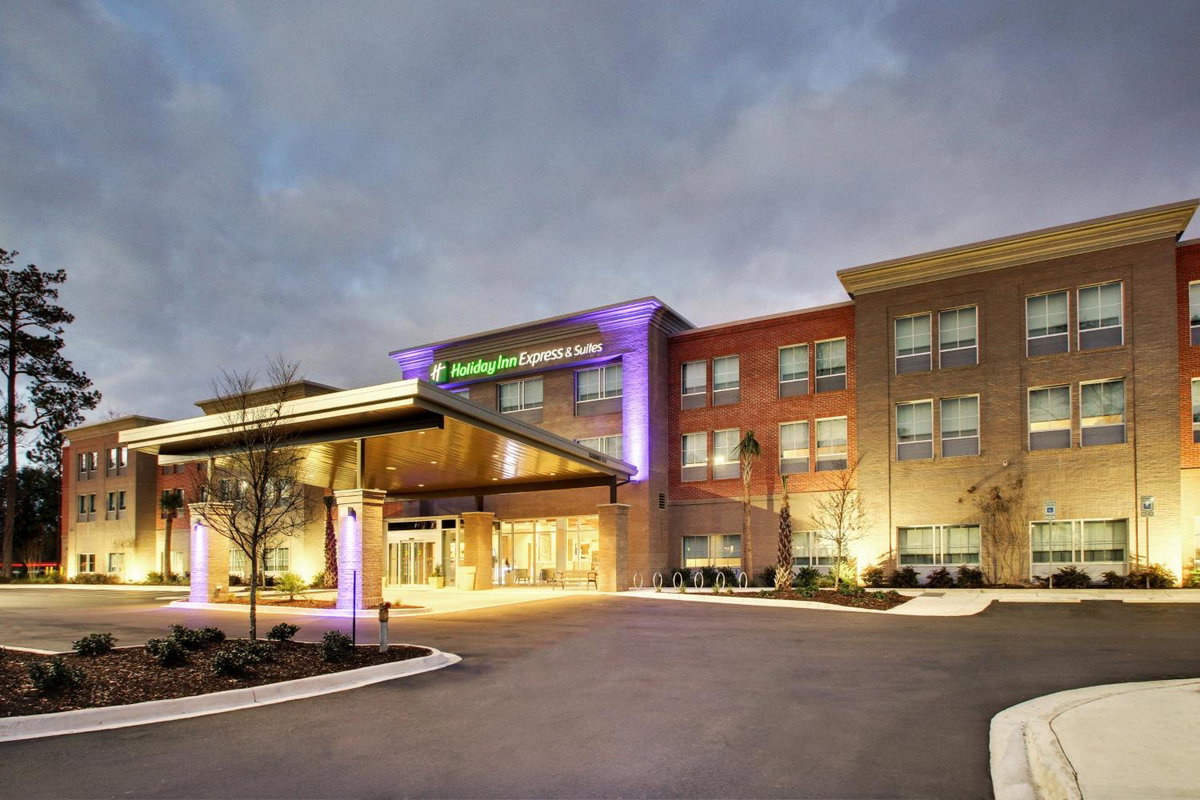 Hotel · Holiday Inn Express & Suites Charleston NE Mt Pleasant US17 by IHG, Mount Pleasant
