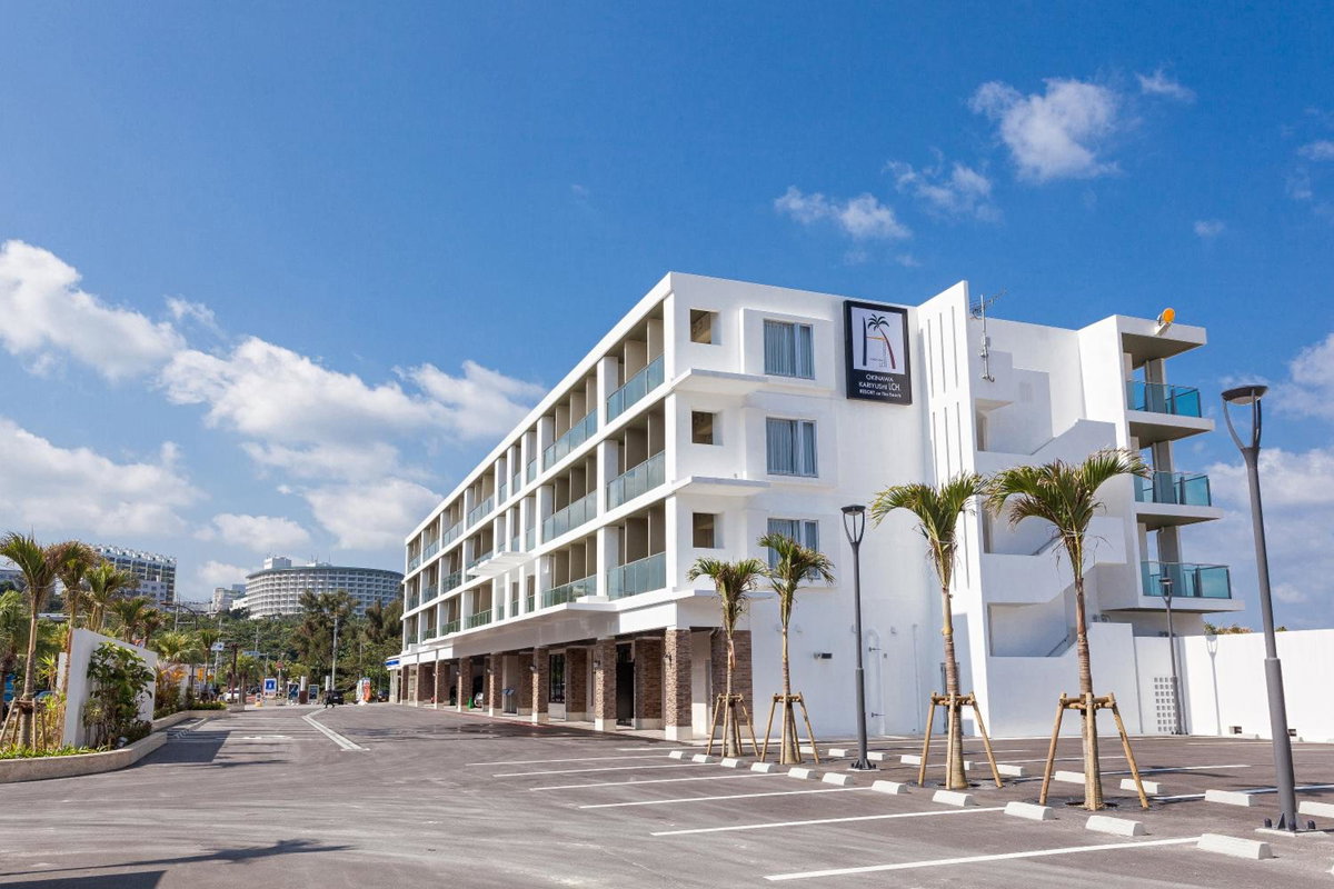 Hotel · Kariyushi LCH. Resort, Nago