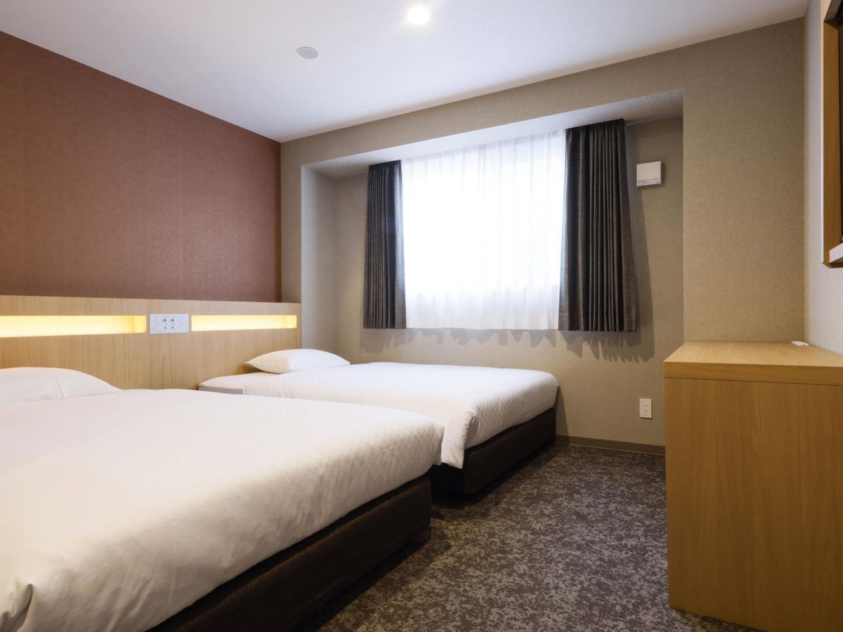 Hotel · Plum Hotel, Osaka