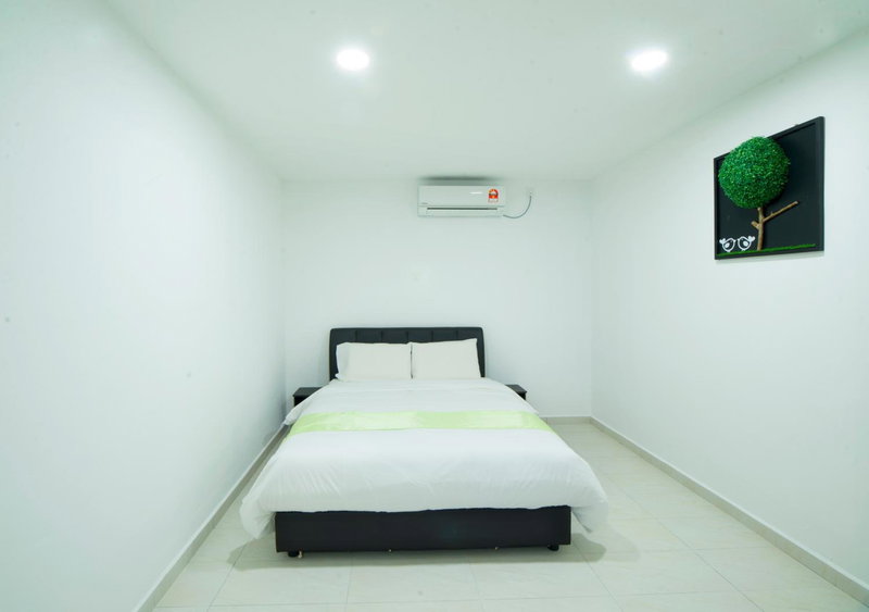 Hard Rock VIP Guest House, Mersing, Malaysia