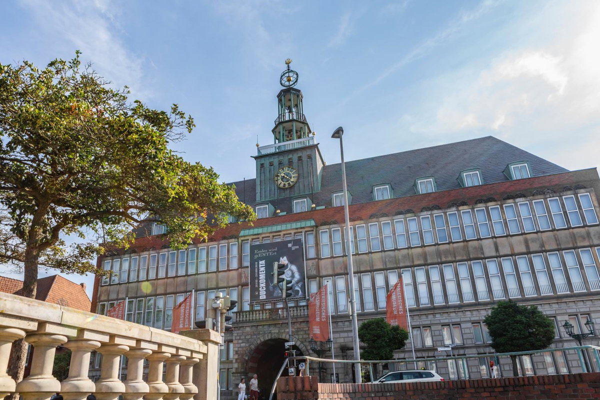Hôtel · Hotel DH -Deutsches Haus-, Emden