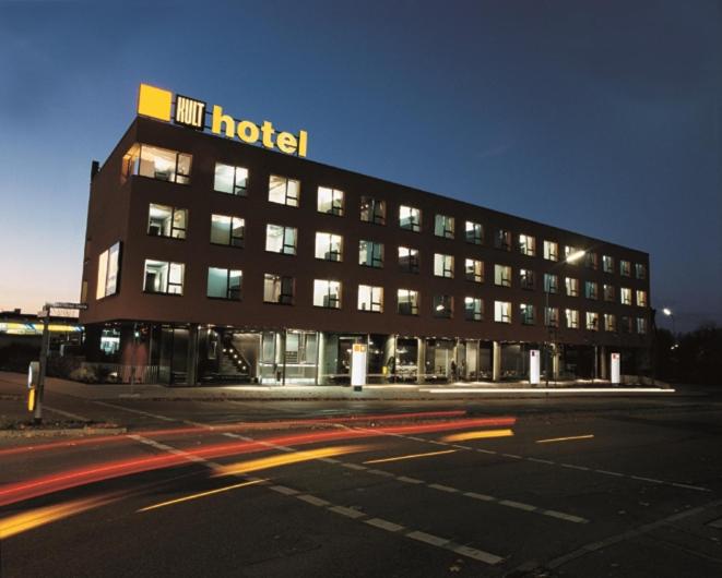 Kult Hotel, Germany