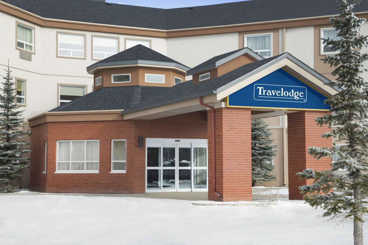 Travelodge by Wyndham Strathmore, Канада