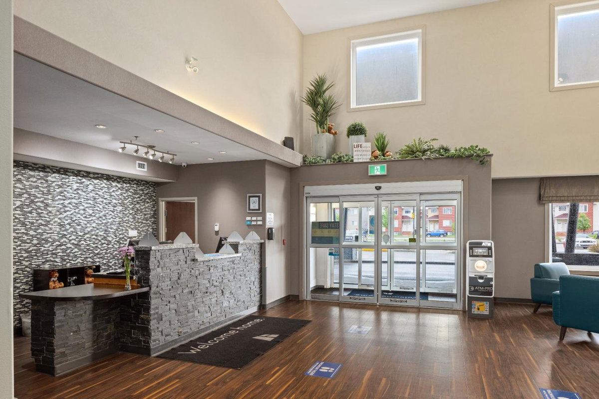 Home Inn & Suites Regina Airport, Canada