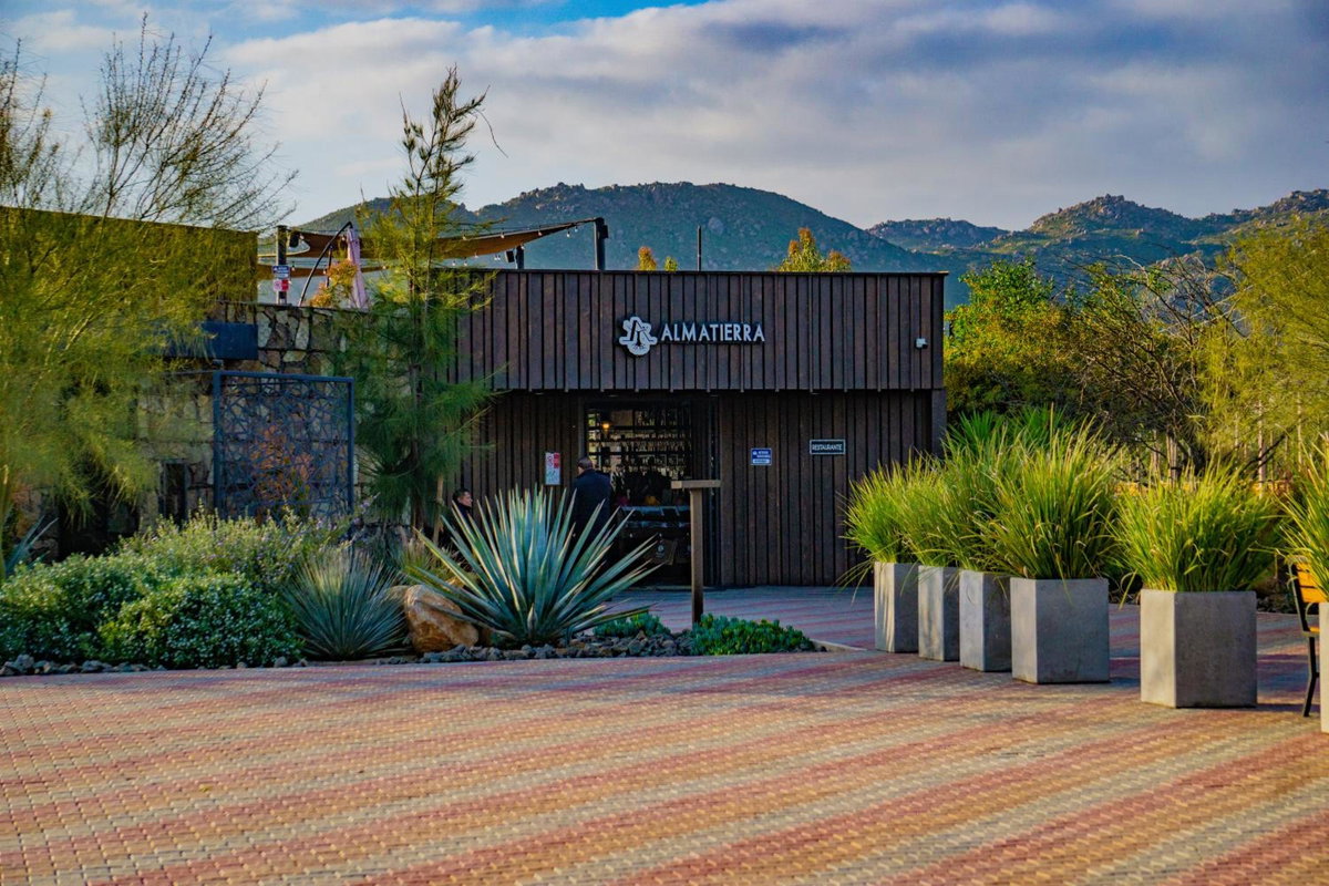 Hotel · Ojo Azul Resort, Valle De Guadalupe