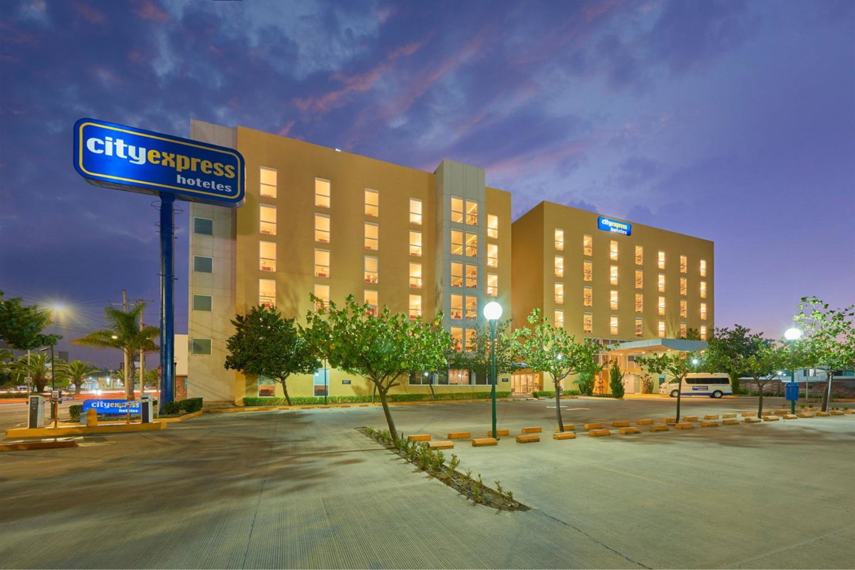 Hotel · City Express by Marriott Irapuato Norte, Irapuato