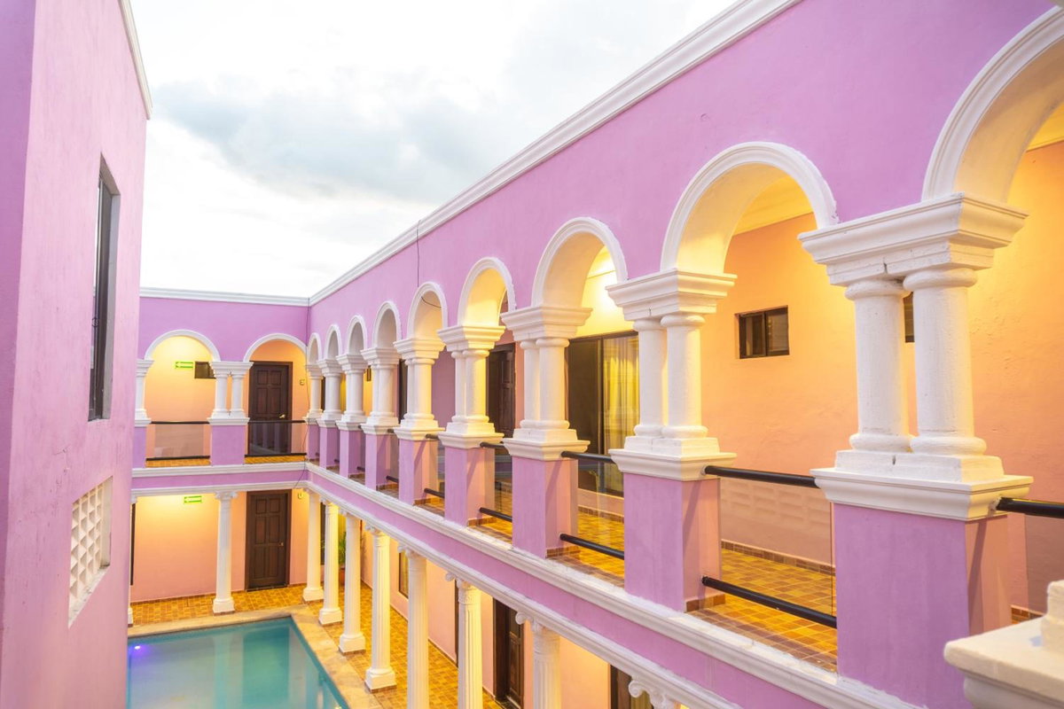 Отель · Hotel Lavanda Merida, Merida