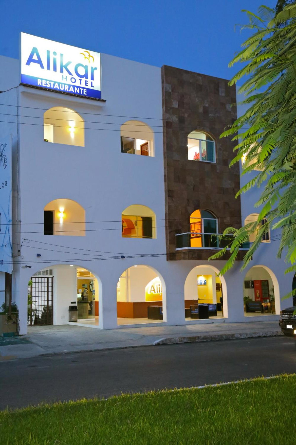 Hotel · Hotel Alikar, Crucecita