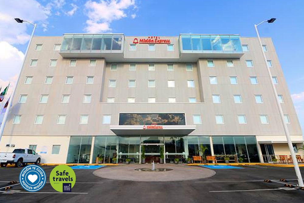 Отель · Hotel Misión Express San Juan Del Río, San Juan Del Rio