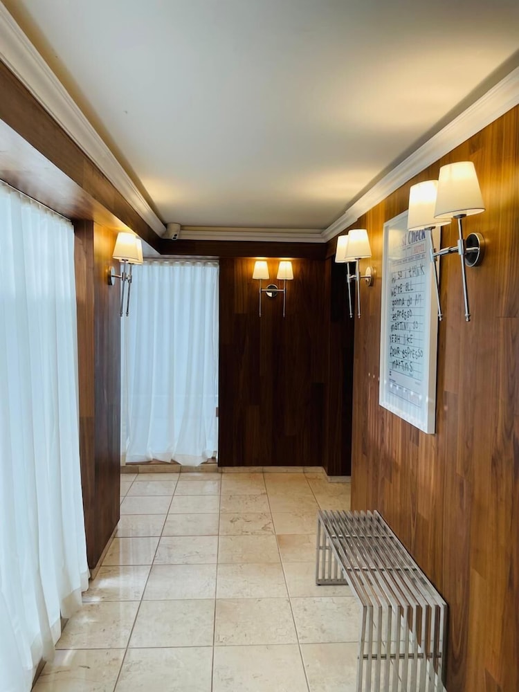 Hotel · Residence L´ Heritage Tennyson by BlueBay, Polanco