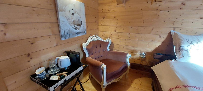 Chambre d'hôtes L'ours Bleu, Monthey, Швейцария