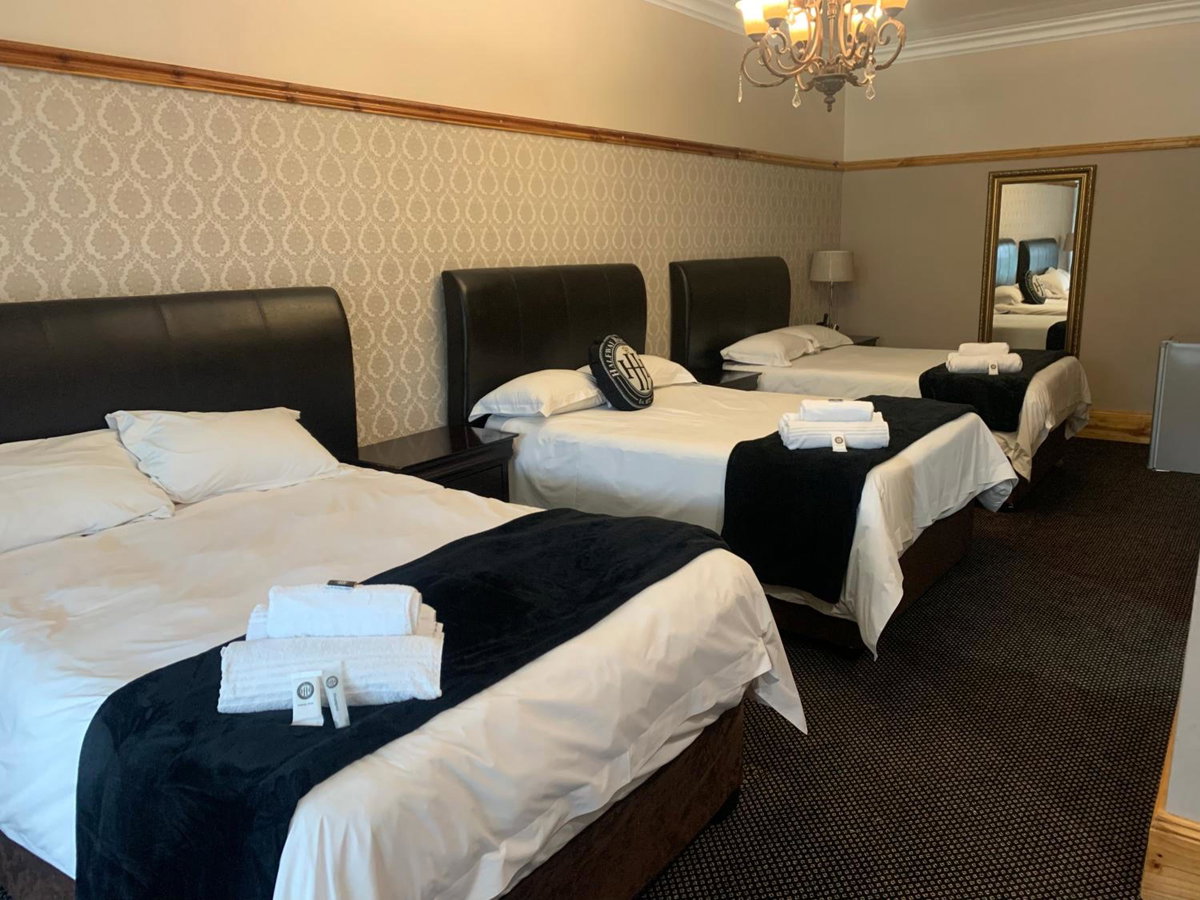 Hotel · Halfway House Hotel, Kimberley