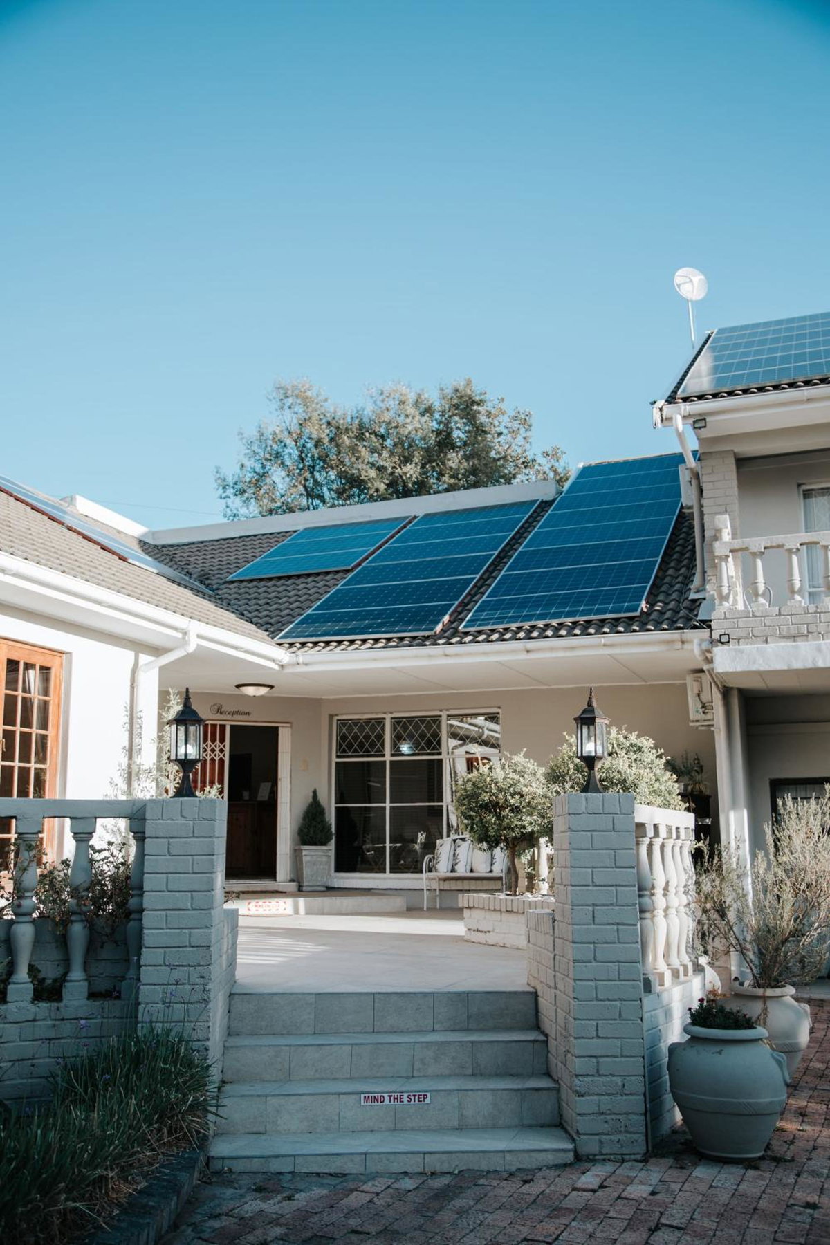 Hotel · The Symphony Guest House, Queenstown