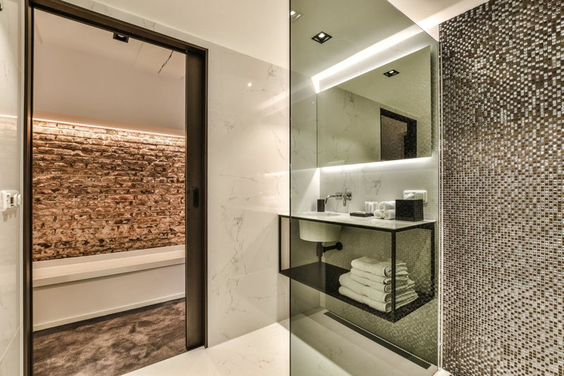 Luxury Canal Suite De Heren, Amsterdam, The Netherlands