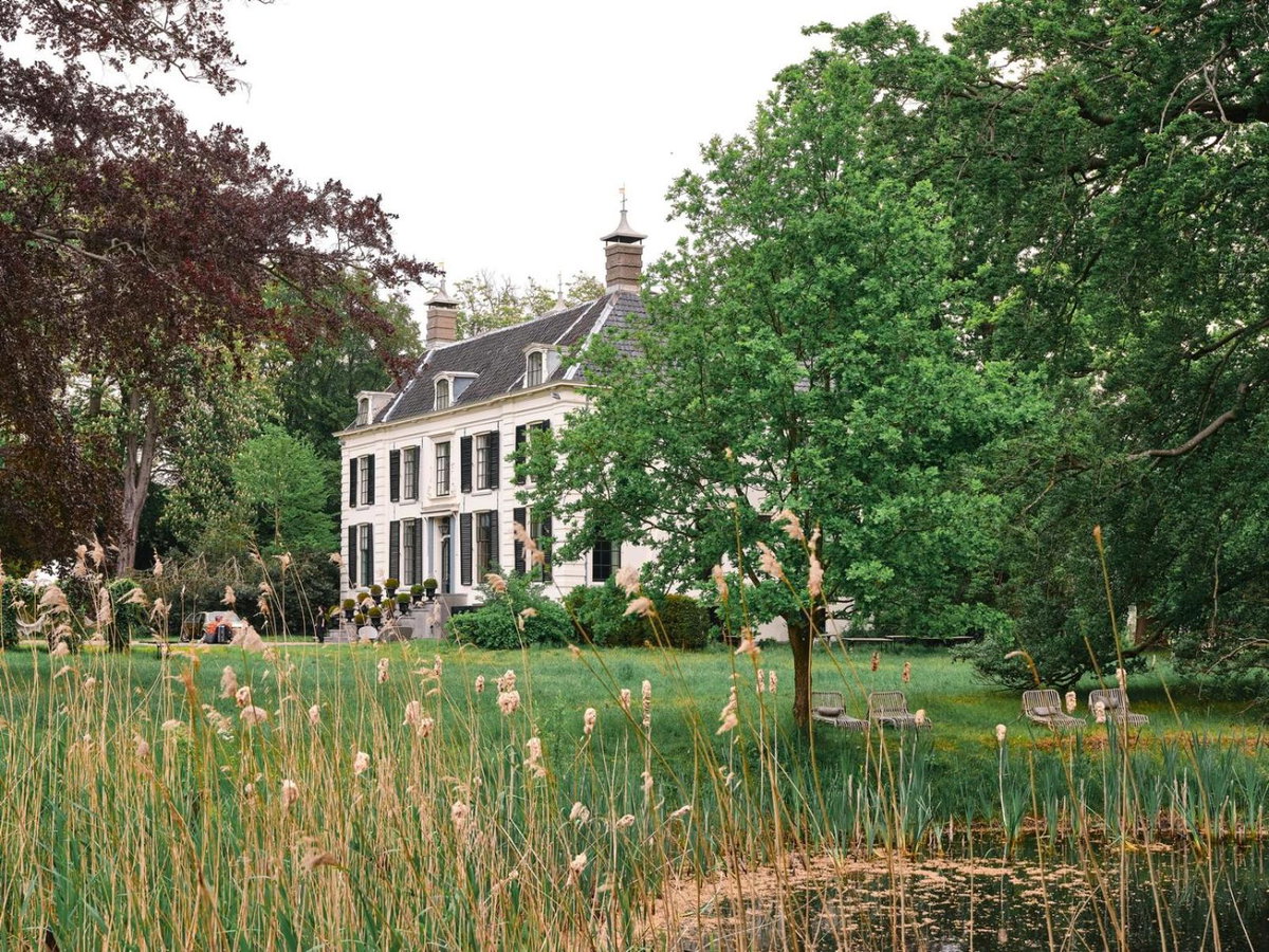 Hotel · Eco Hotel Plantage Rococo, Velsen-Zuid