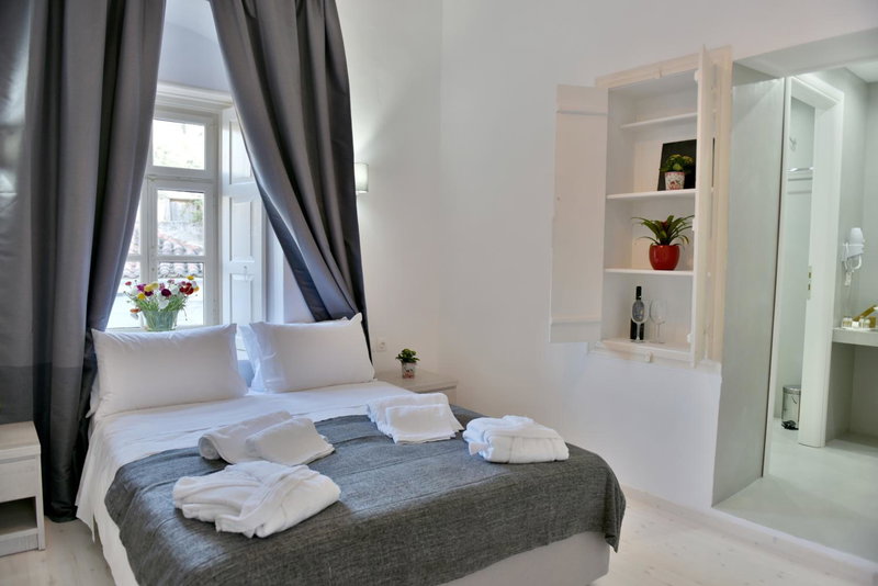 Douskos Port House, Hydra, Greece