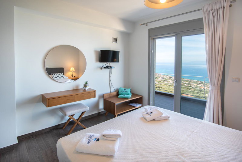 Bay View GuestHouses, Kalamata, Greece