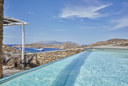 Liostasi, Ios, Greece