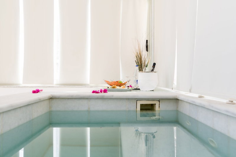 Hotel Antinea Suites & SPA, Santorini, Greece