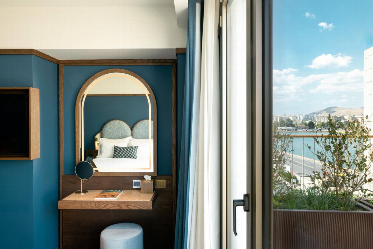 Hotel · Mitsis N'U Piraeus Port, Piraeus