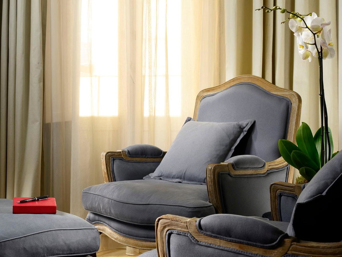 Hotel · Mario De' Fiori 37, Rome