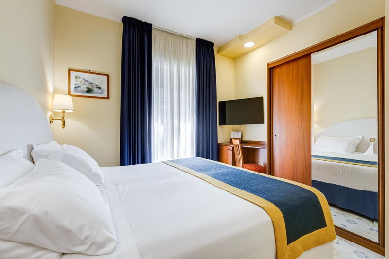Best Western Hotel La Solara, Castellammare di Stabia, Italy