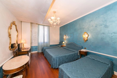 Hotel Pantalon, Venice, Italy