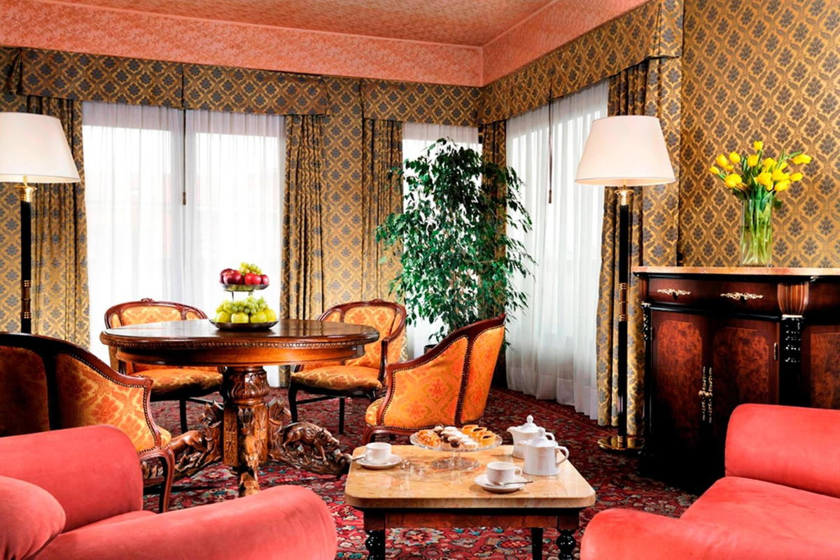 Hotel · Milan Marriott Hotel, Milan