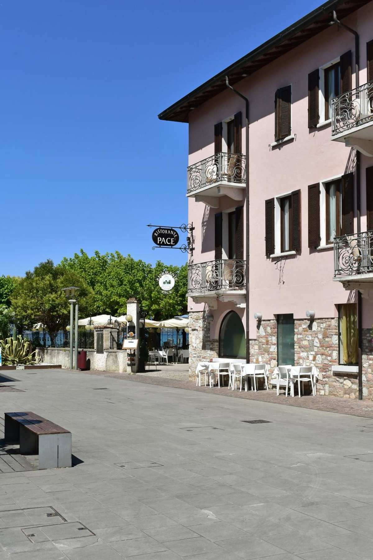 Hotel · Hotel Pace, Desenzano Del Garda