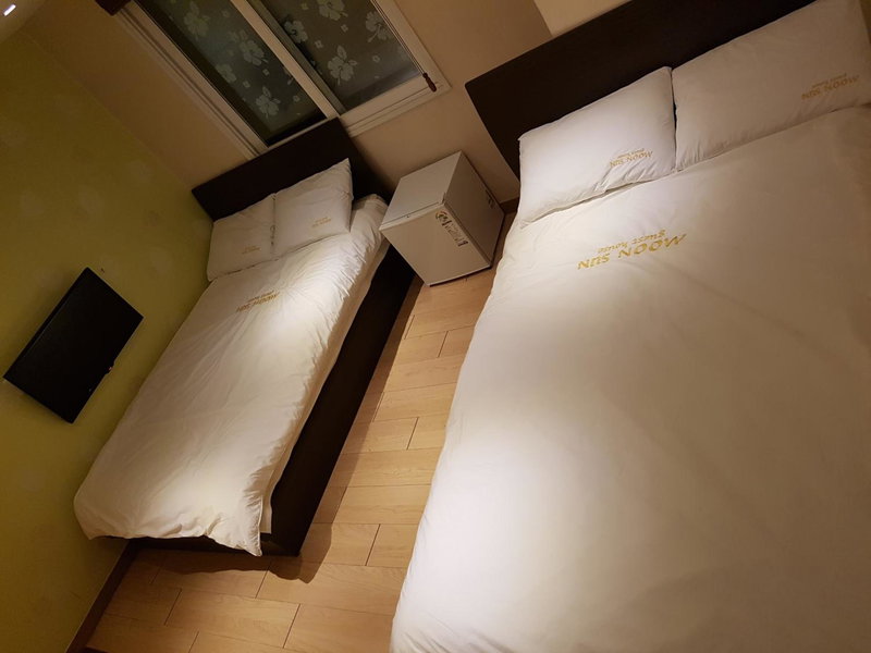 Moon Sun Guesthouse, Seoul, South Korea