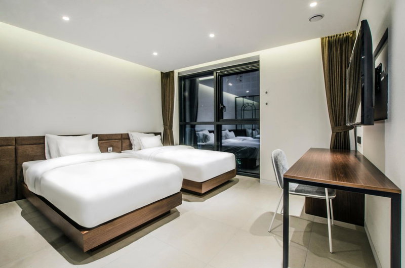 Hotel the Castle Jamsil#1, Seongnam-si, 대한민국